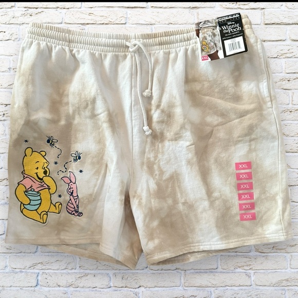 Disney Pants - NWT Disney Winnie the Pooh Graphic Shorts Size XXL